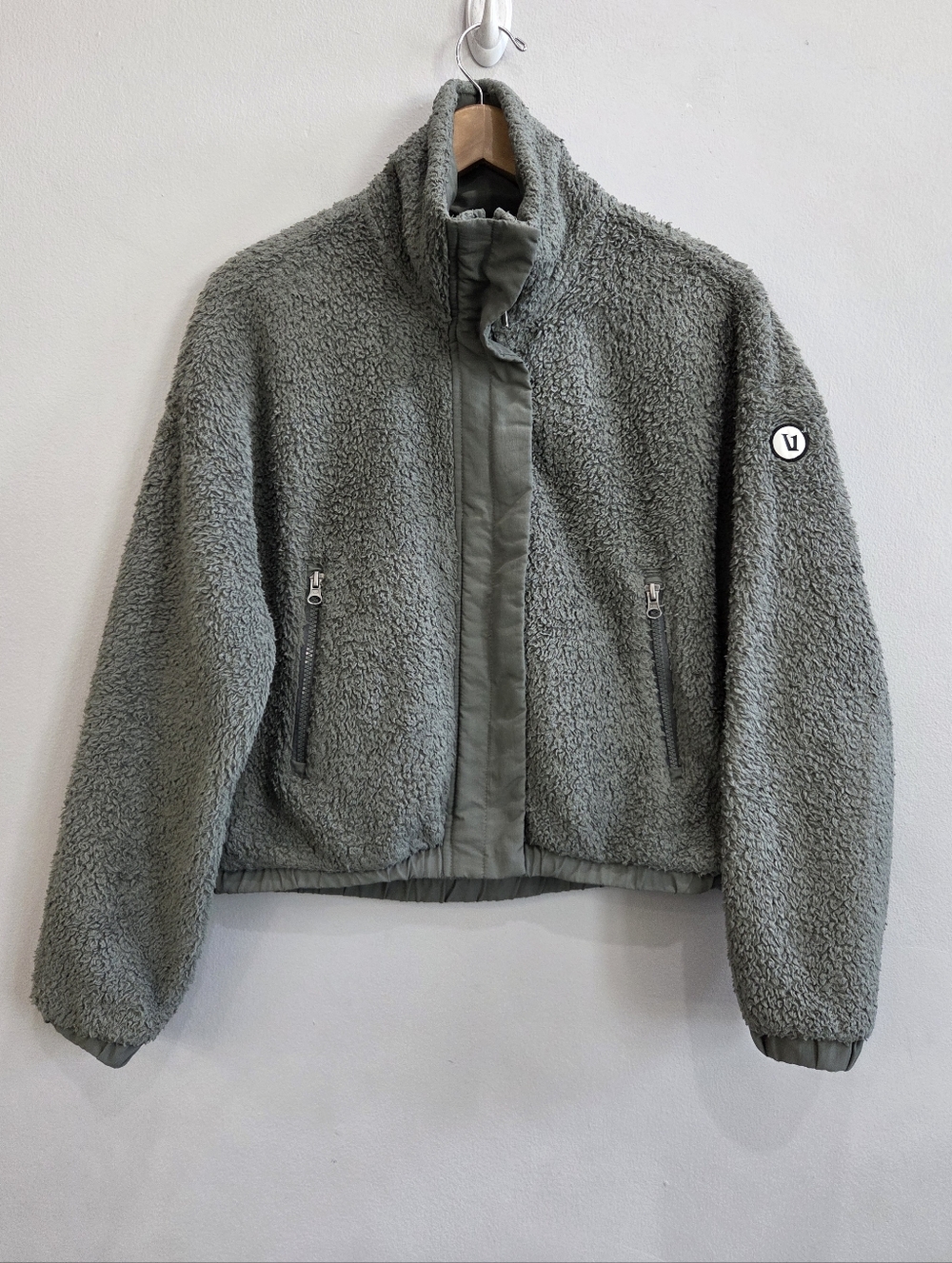 Vuori Cozy Sherpa Jacket Fleece Full Zip Athleisure Outdoors VW530 Women’s XS